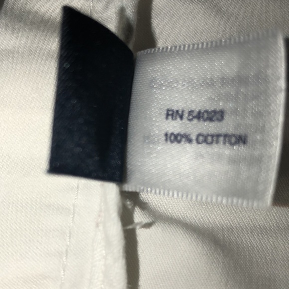 Gap - Picture 6 of 6